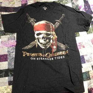 Disney pirates of the Caribbean t shirt